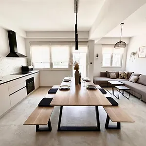 Apartment Clouds Ciovo - 20 Meters From Copacabana, Trogir