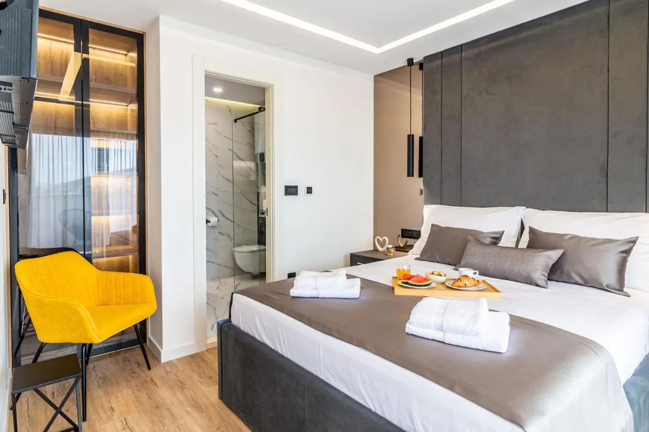 Sky Residence Split - Free Parking 0*,